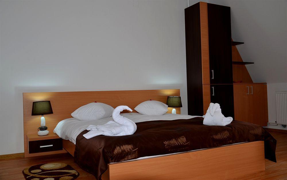 Aparthotel Zorilor Cluj-Napoca Exterior foto